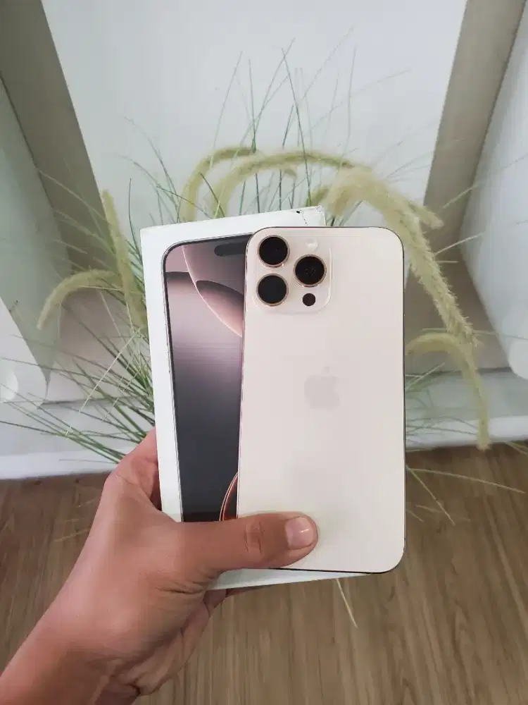 IPHONE 16 PROMAX 512GB GOLD