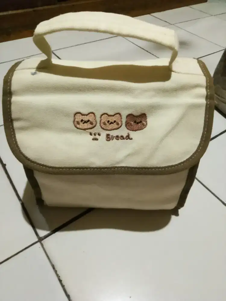 Tas tenteng serba guna