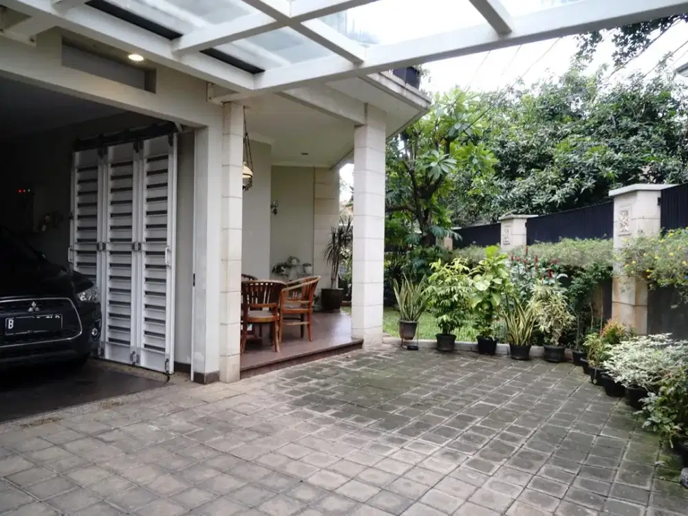 Rumah Mewah di Kebayoan Lama Jakarta Selatan - PR 17335