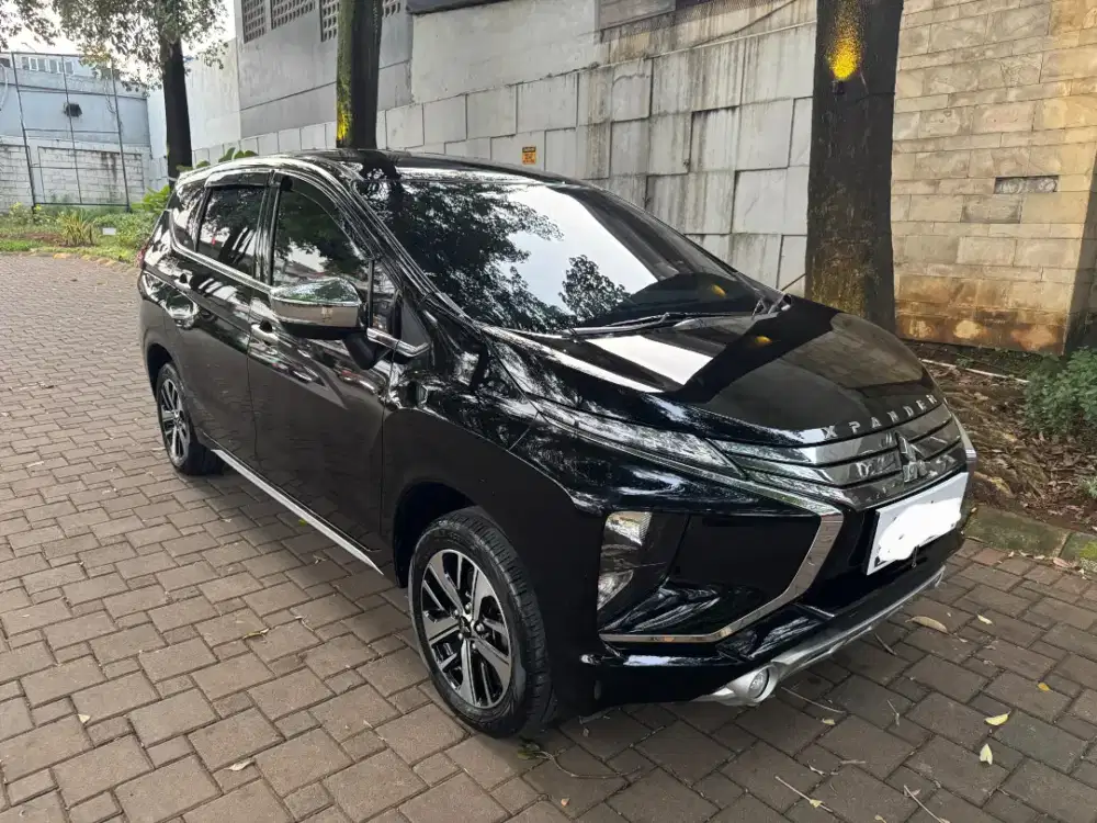 Xpander Ultimate Hitam 2018 matic