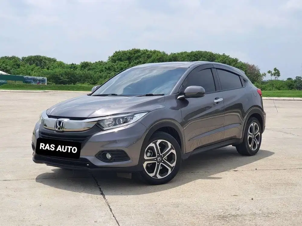 [ TDP 15 jt ]  Honda HRV 1.5 E AT 2019 Abu