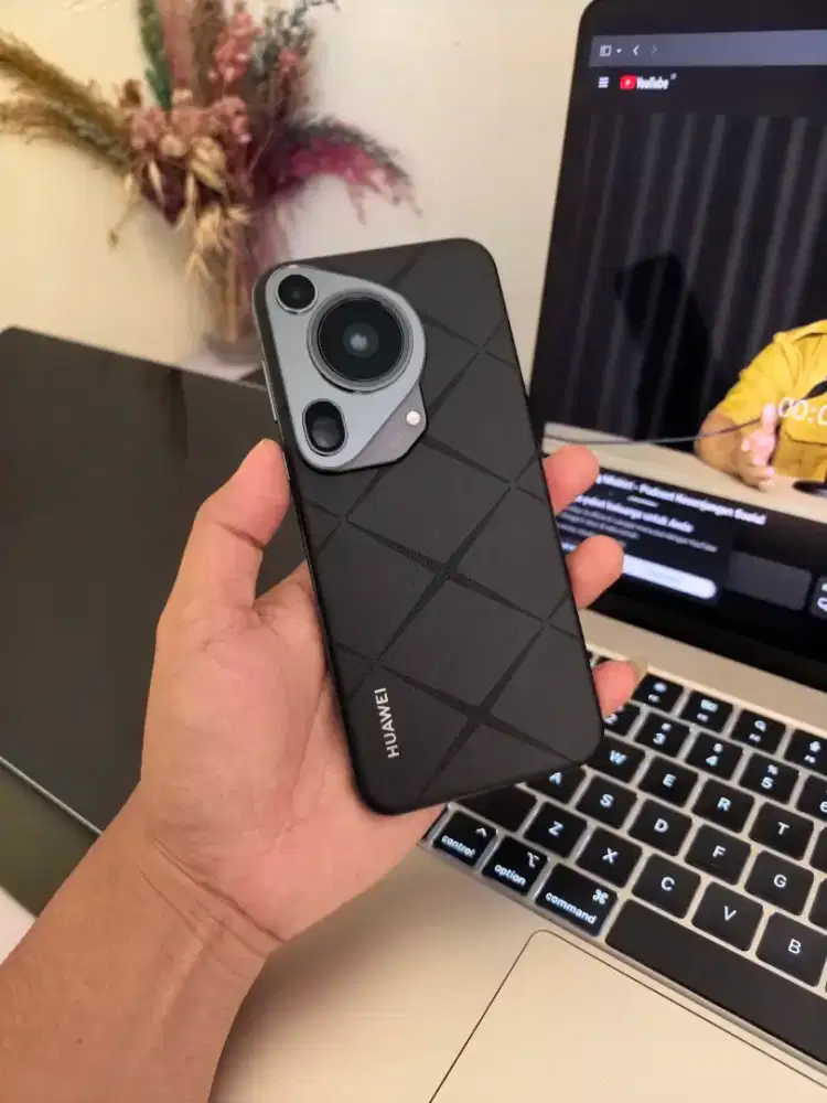 Huawei pura 70 ultra 16/512gb fullset like new