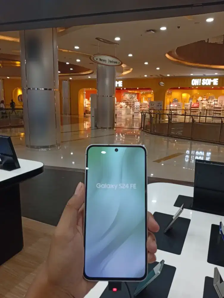 SAMSUNG S24 FE 8/256