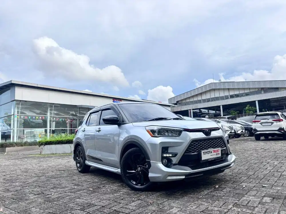 [Pajak Panjang] Toyota Raize 1.0 Turbo GR matic Istimewa