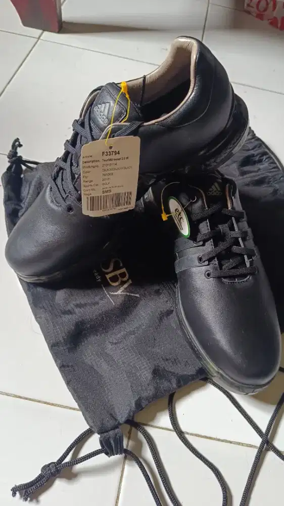 Sepatu Golf Adidas Tour 360