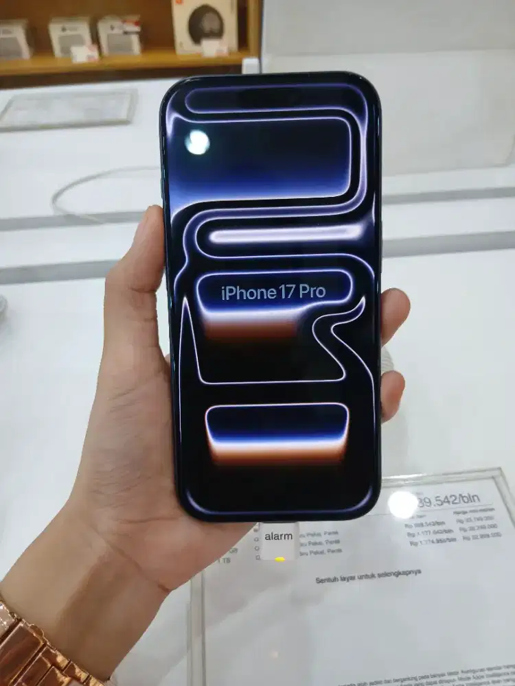 IPHONE 17 PRO free 2× cicilan