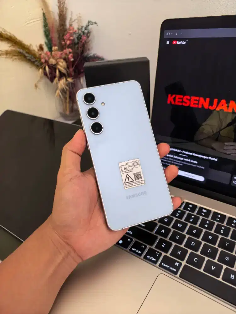 Samsung s24 fe 8/128gb fullset like new