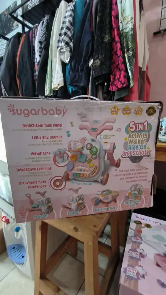 Sugar baby walker