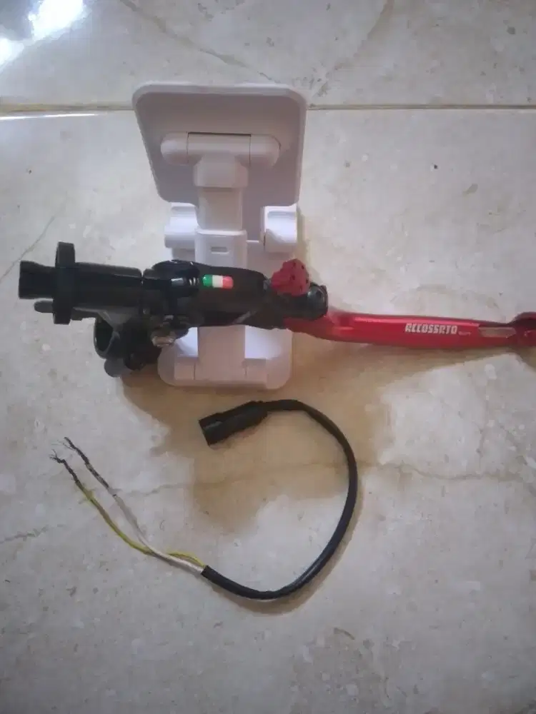 Kopling Accosato Merah