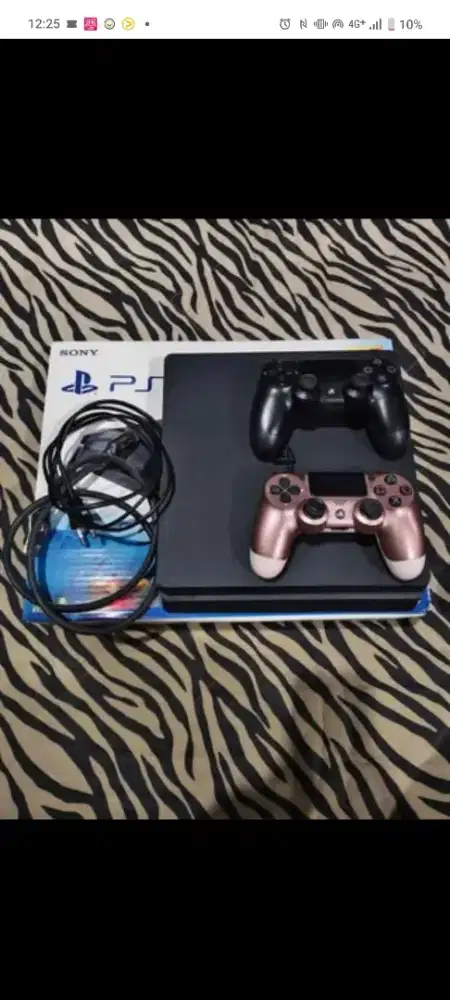 Yang mau dijual cepat PS4 tawarin langsung saya beli lagi cari PS 4