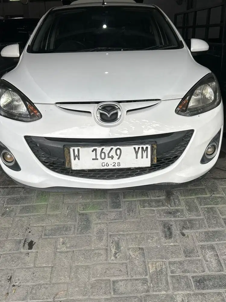 Mazda 2 Sport Matic th 2012