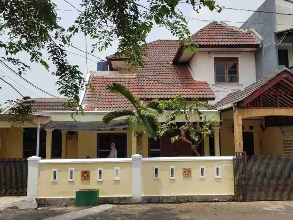 Rumah 2 lantai di Dukuh Zambrud Bekasi Timur