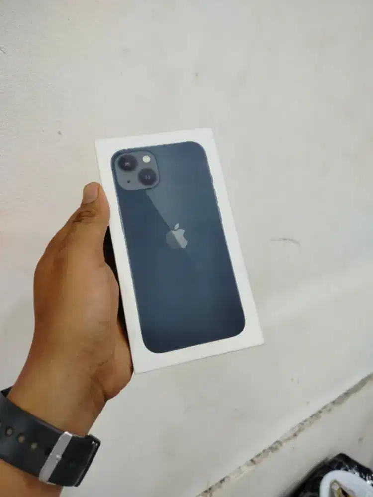 Iphone 13 128gb ibox garansi resmi 1 tahun