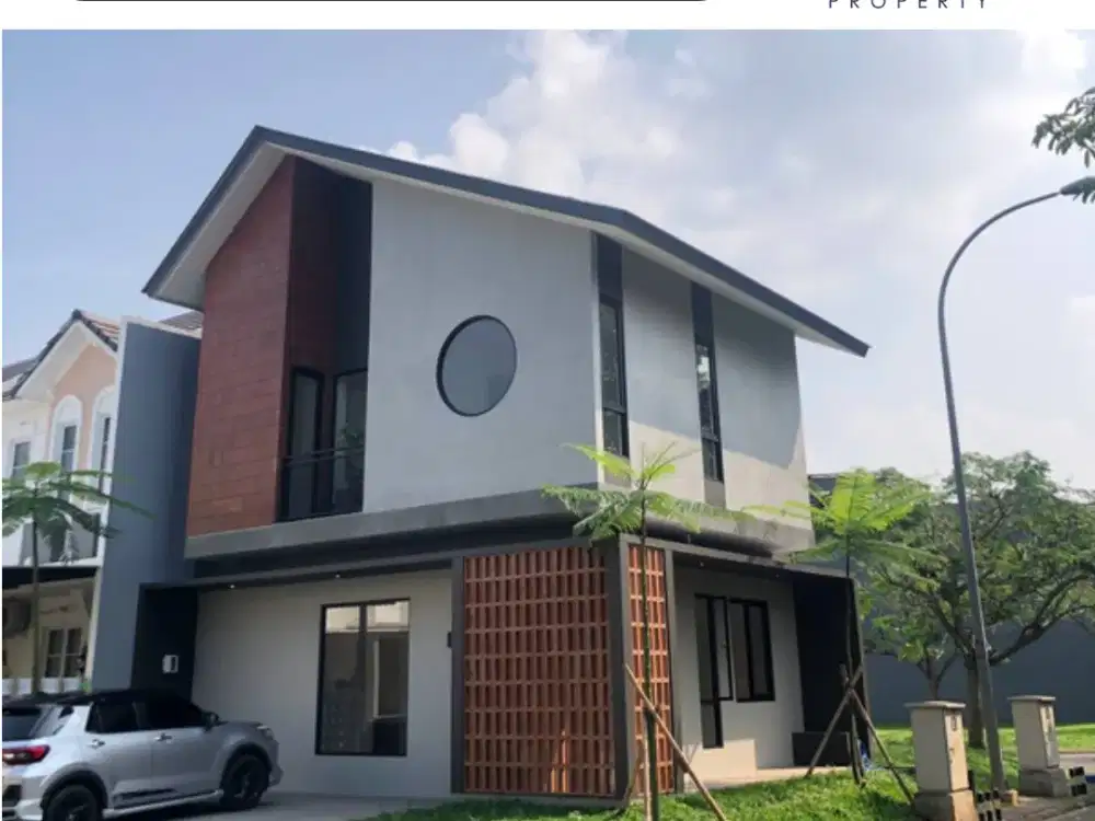 SIAP HUNI!! RUMAH CANTIK POSISI HOOK LOKASI ISTIMEWA ~ HIGH CEILING DAN COURTYARD