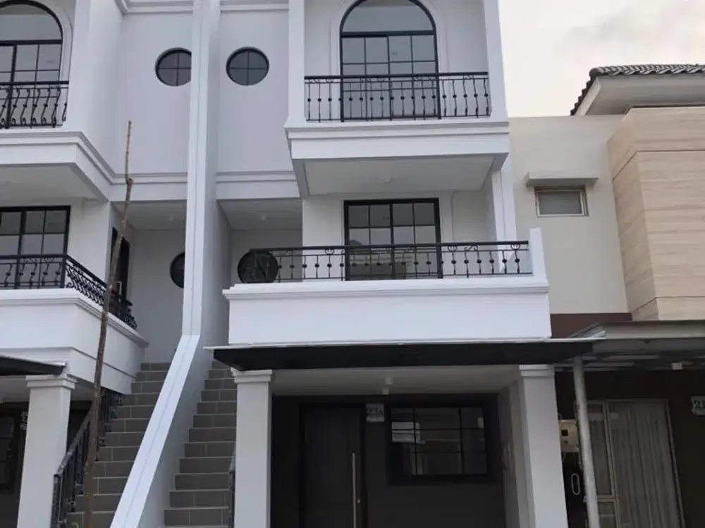 Dijual Rumah Cluster Concerto PIK 2Lt Uk 5x15 m² at Jakarta Utara