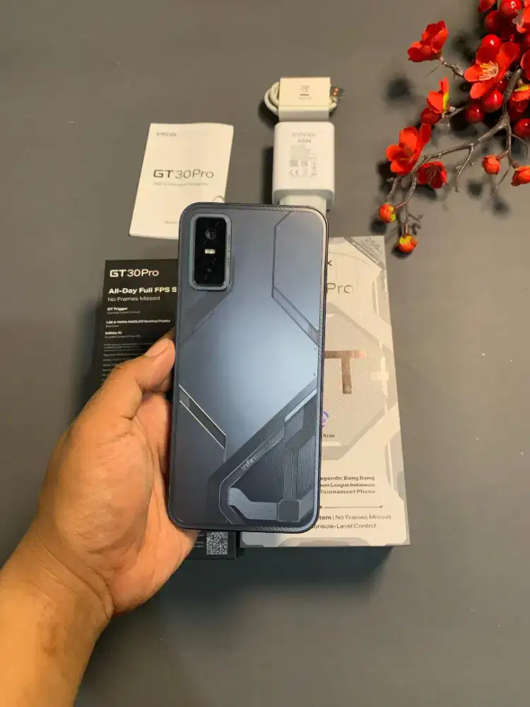 Infinix GT 30 pro 5G 8+8/256 fulset ori like new