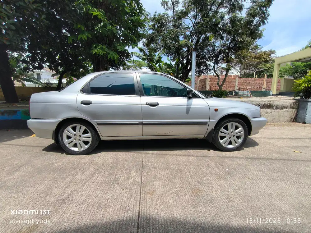 Suzuki Baleno 1999 Bensin