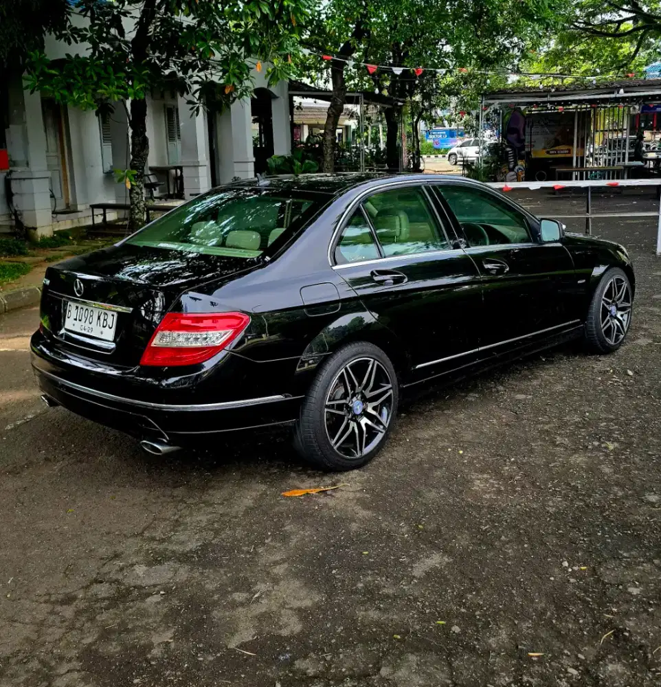 Mercy C230 Elegance Keren