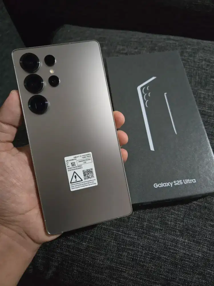 Samsung S25 Ultra 12/256