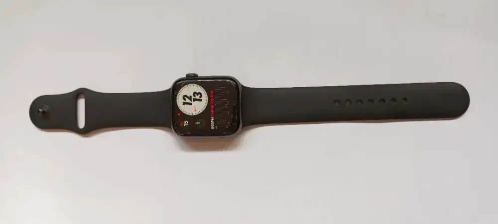 Apple Watch Series 5 44mm Aluminium Ceramic Case