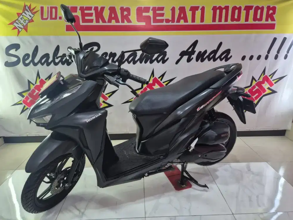 Vario 150 iss cbs keyless 2019 plat L istimewa