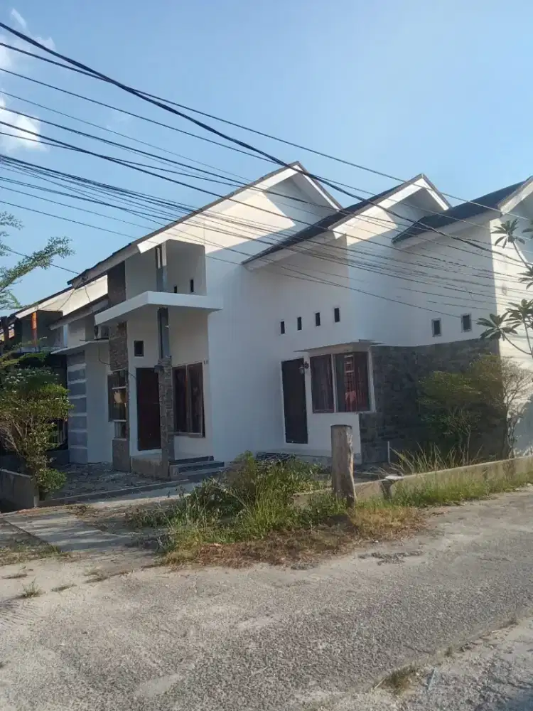 Disewakan rumah dekat RS. Aulia dan UNRI - Jalan Guna Karya Panam