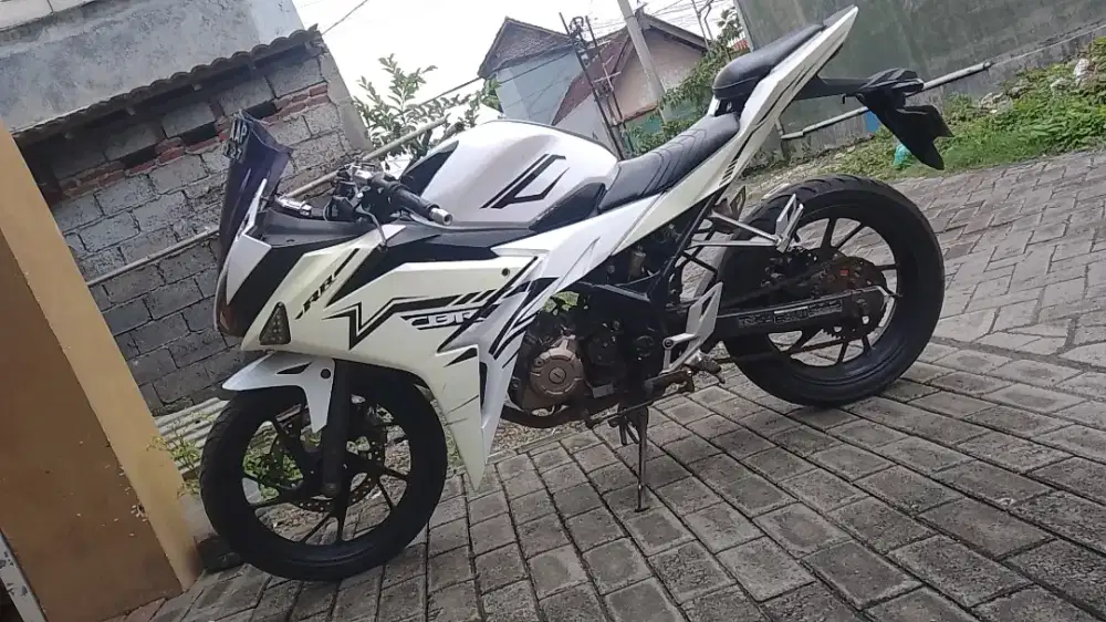 CBR facelift pajak HIDUP plat HIDUP
