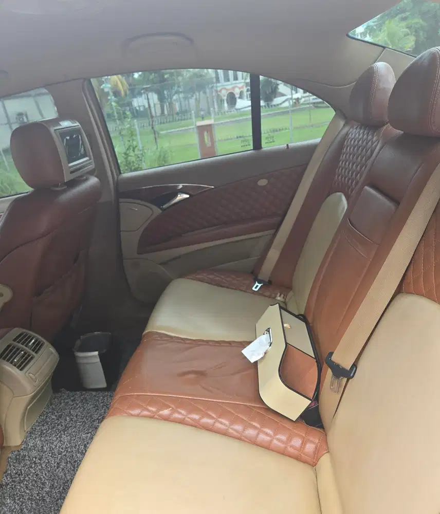 Mercedes-Benz E280 2008 Bensin