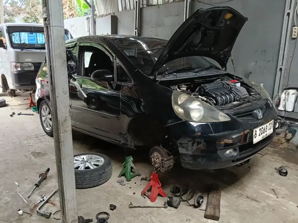 Dicari Mekanik Mobil