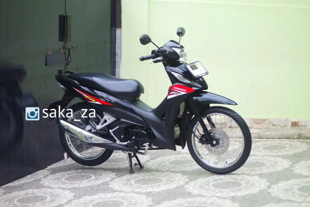 ( Baru 4 Bulan , Km 3 Ribu ) Honda Revo Fit 2025 , revo 2025