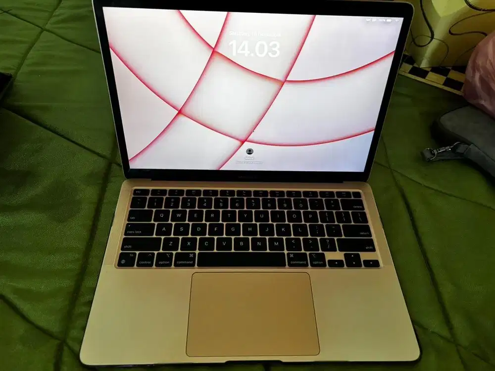 Macbook air M1 2021