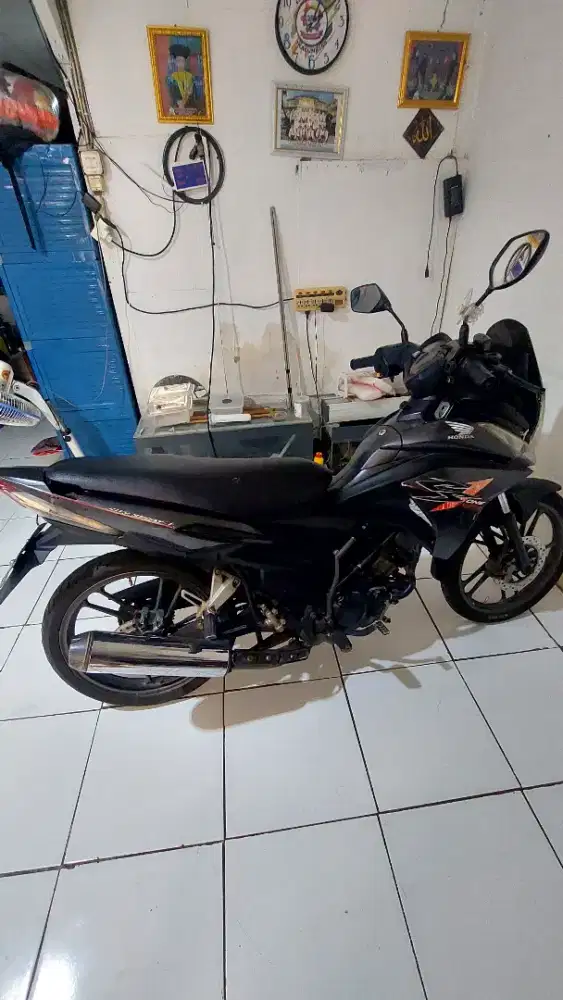 Jual aja honda cs1