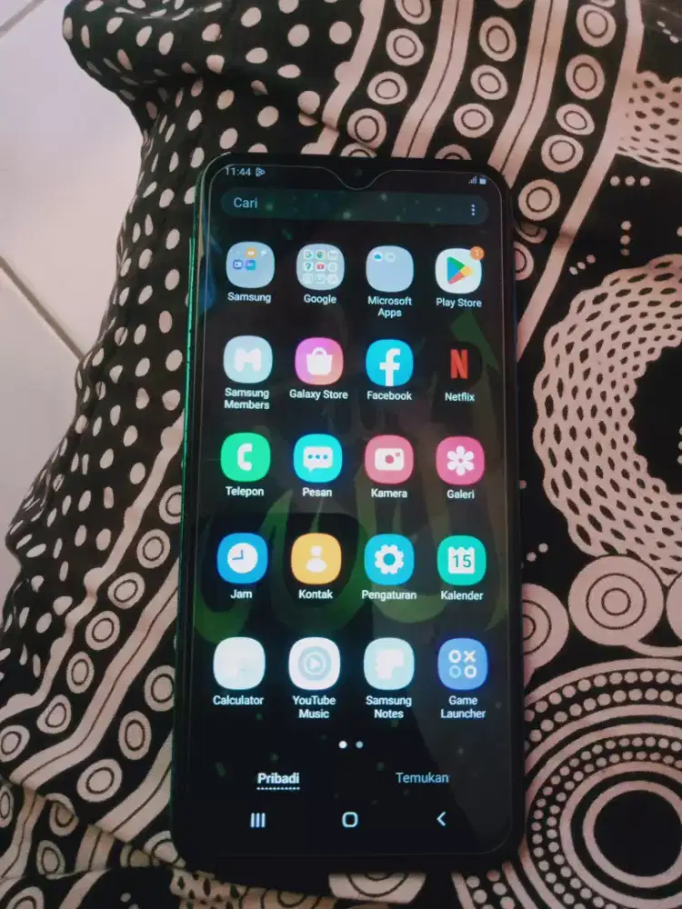 Dijual hp Samsung galaxy m21 ram4/64