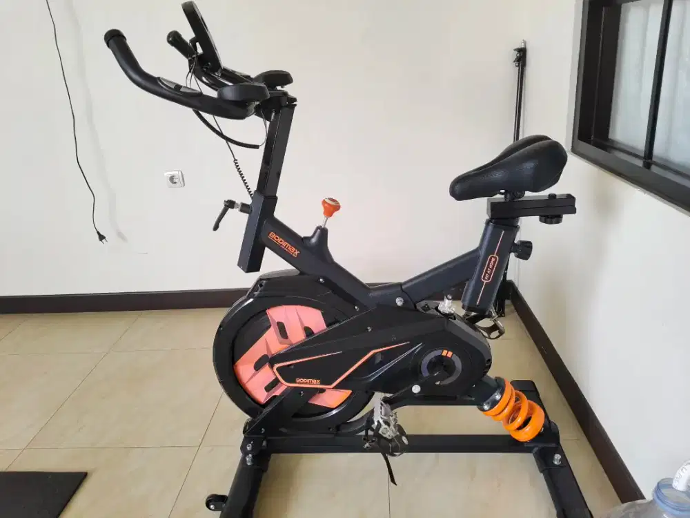 SEPEDA STATIS BODIMAX SWING RACER