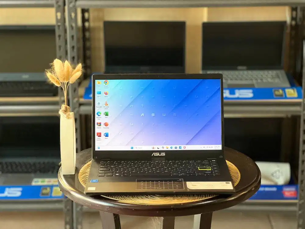 PROMO ASUS E410MA INTEL CELERON-N4020/SSD128GB/RAM4GB MANTUL