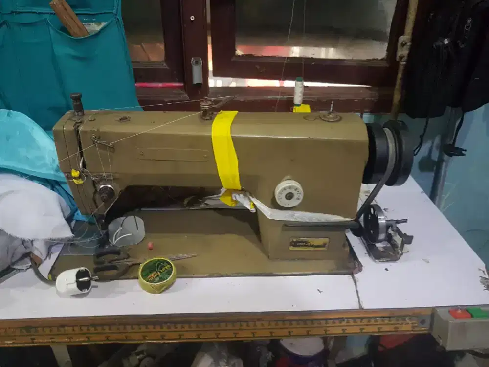 Mesin Jahit suzuki