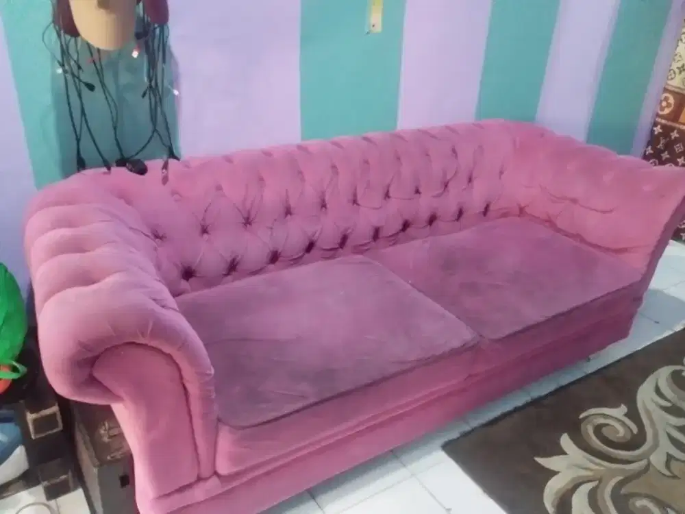 Sofa chesterfield 2-3 seat