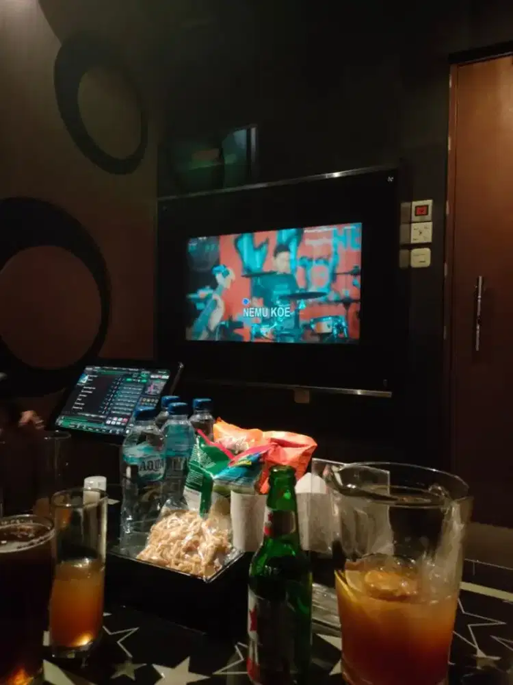 Loker LC club & karaoke Jakarta