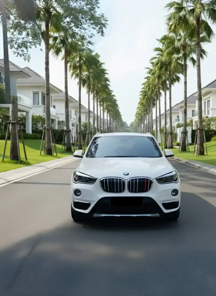 2020 BMW X1 1.5 sDrive18i xLine SUV KM 15.700 - Record Like NEW