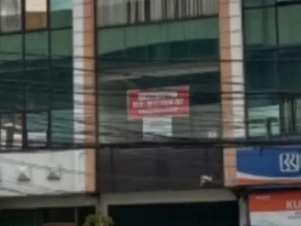 Disewakan Ruko Dilokasi Cukup Strategis Di Jakarta Selatan