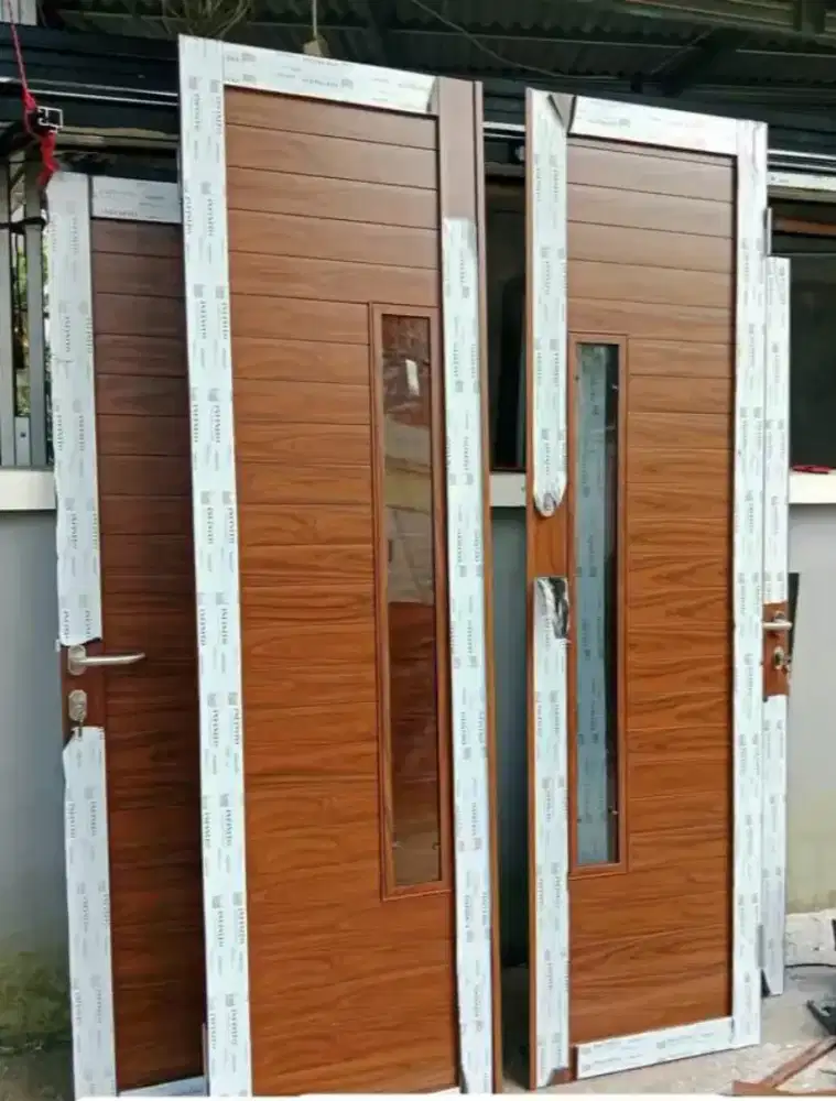 Pintu kusen almonium
