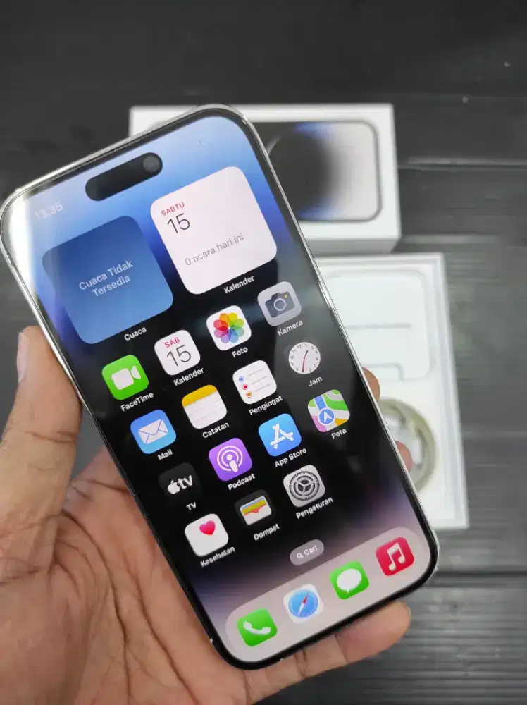 Iphone 14 pro 256 
Garansi Resmi
Bh 79%
Mulus 98%
Fullset original