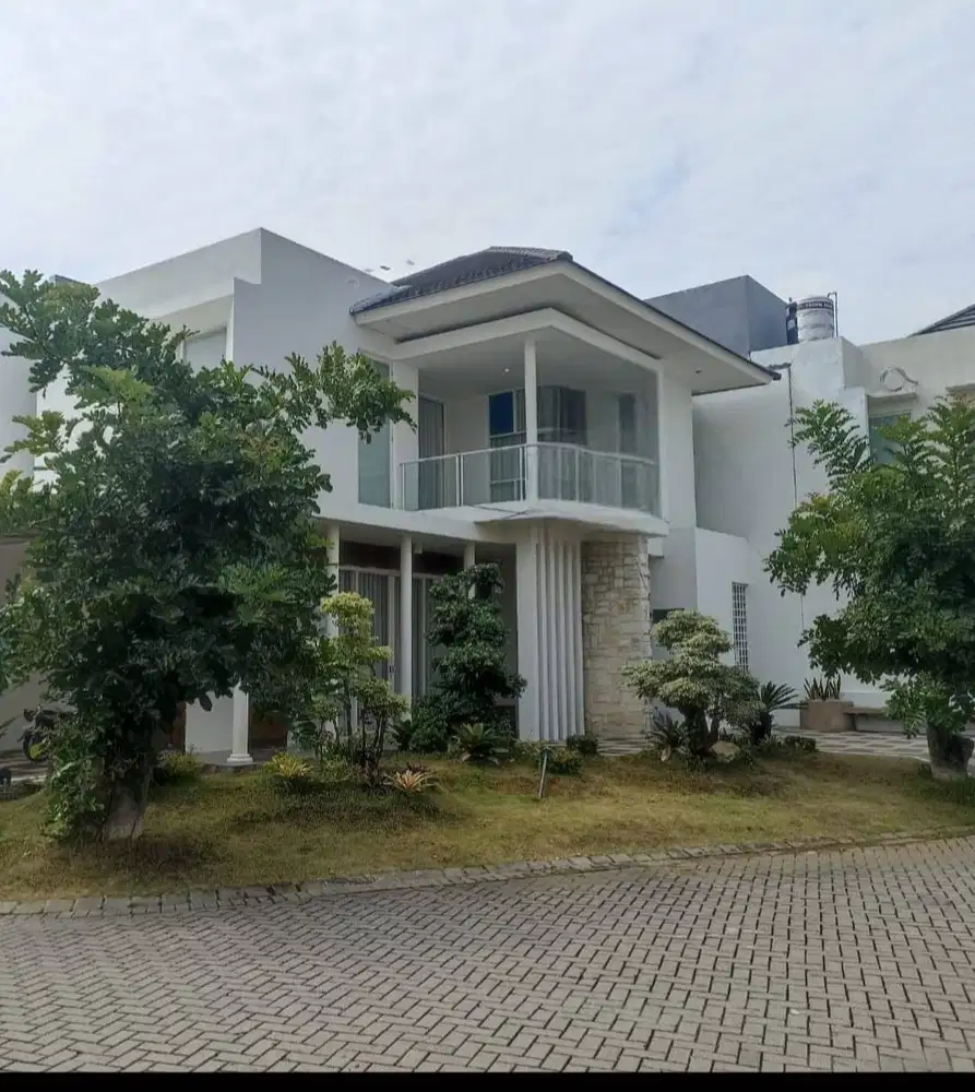 DIJUAL RUMAH DI ROYAL RESIDENCE