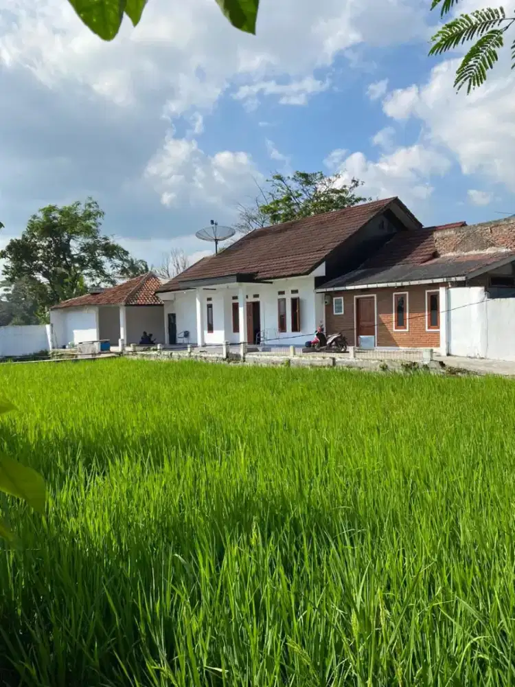 Dijual murah Tanah &Rumah Luas di Malangbong dekat kepasar jg terminal