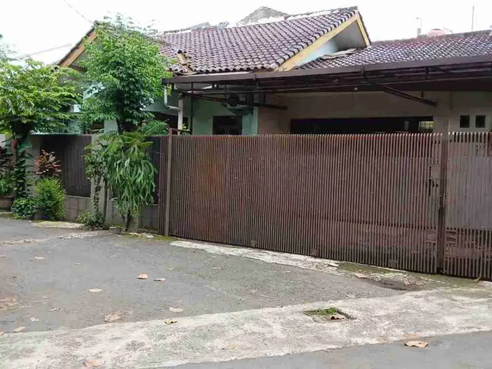 Jual Rumah Daerah Antapani nyaman utk Hunian Keluarga.