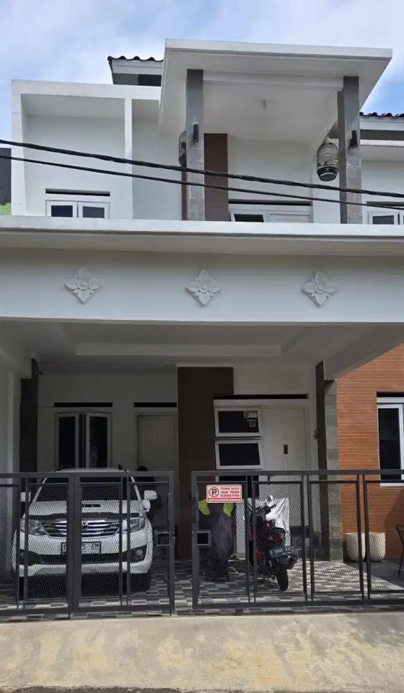 Dijual Rumah 2 lantai di Kota Bogor dekat Exit tol BORR