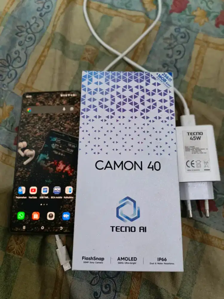 Tecno csmon 40 4G 8/256GB