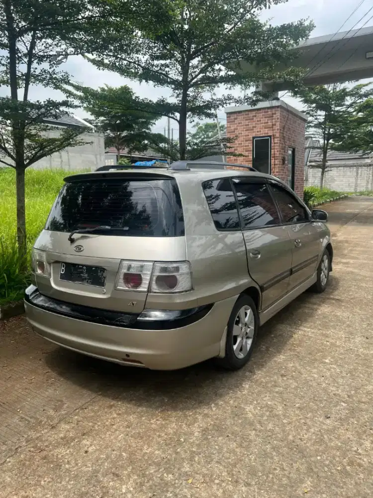 Jeep offroad hyundai tucson mobil 2 baris SUV matic AT