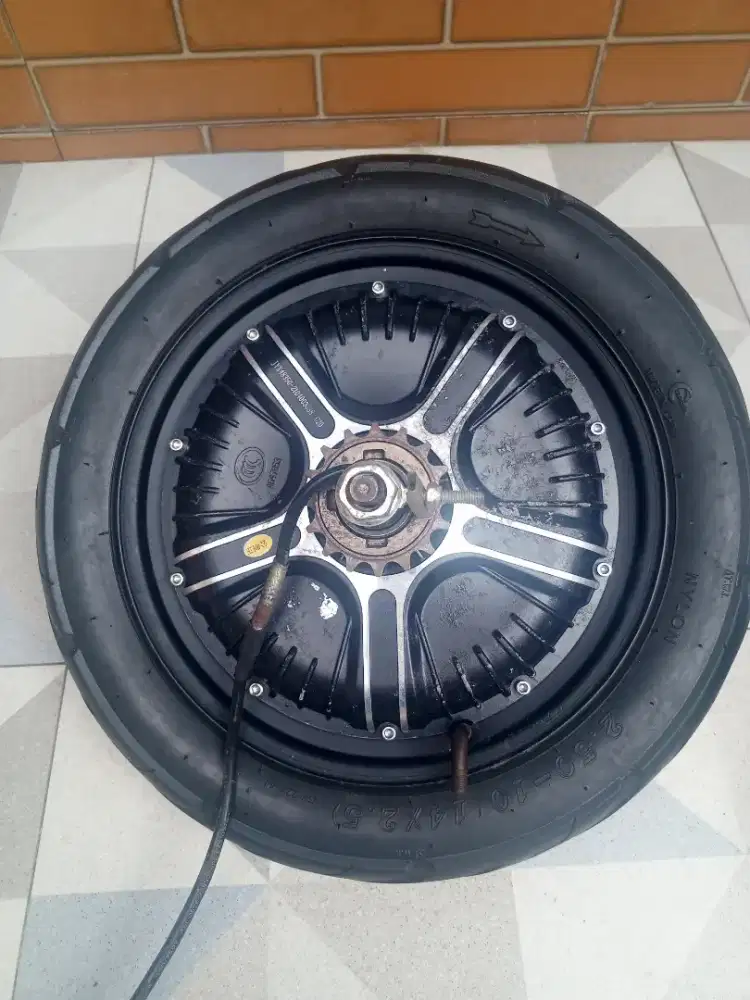 Dinamo sepeda listrik murah