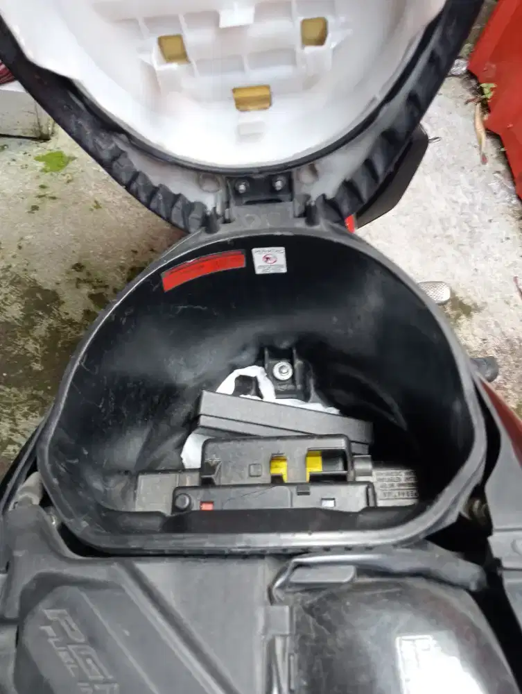 Jual Honda Revo F1 surat lengkap pajak hidup mulus